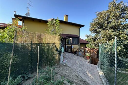 Villetta con ingresso indipendente