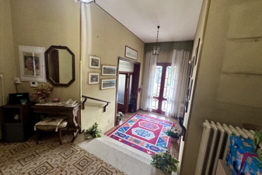 Villa singola di ampie dimensioni