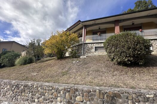 Villa singola di ampie dimensioni