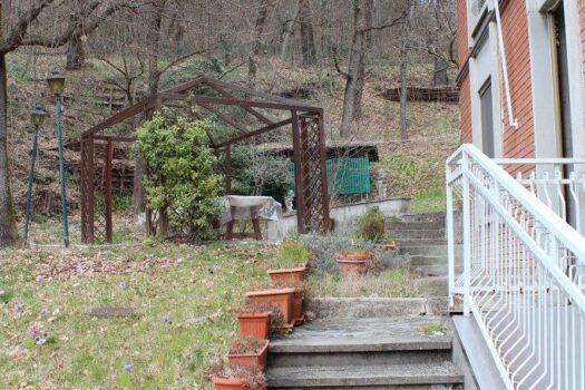 Villa singola di ampie dimensioni